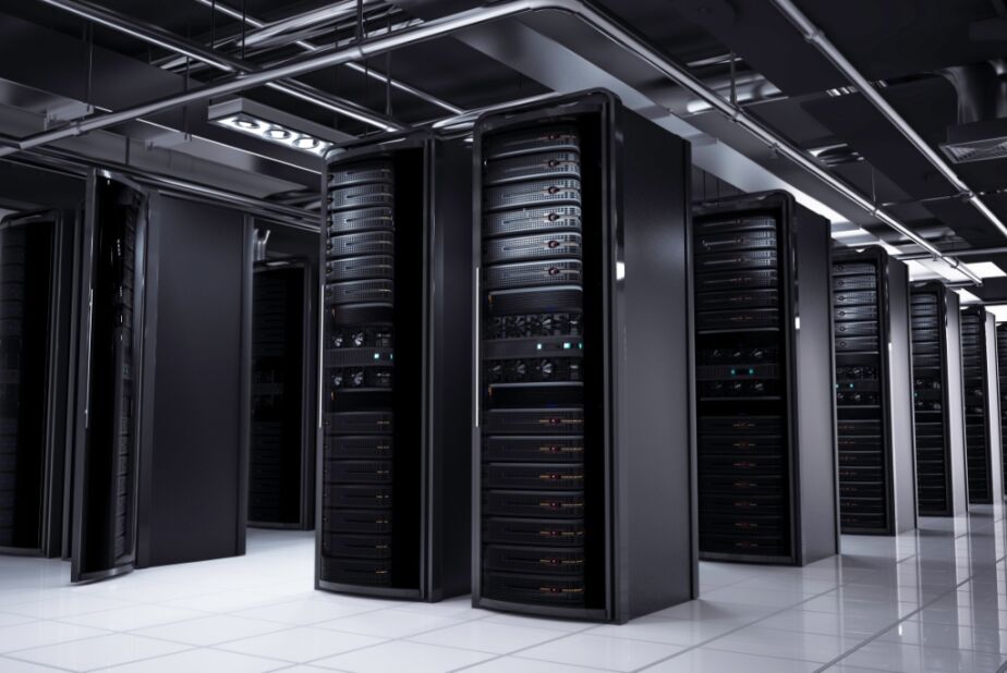 Data center servers that were built using project based recruitment for data center construction